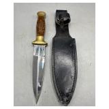 Mountain man Pakistan knife