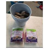 Drywall tools and 2 bags monster clips. 4-168