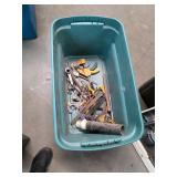 Tub of quick clamps and tools. 4-202