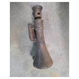 Vintage cast iron screw jack. 4-275