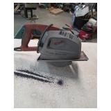 Milwaukee 8in cutting saw. 4-136
