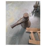 Antique iron ratchet house jack. 4-271