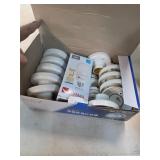 White E27 light bulb sockets and bulbs. 4-204