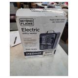 1500 watt electric room heater new. 4-16