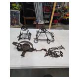 3 larger traps in great condition. 5-46