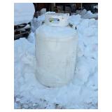 Large 250 propane tank (nice)