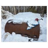 500 Gal. fuel tank w/pump