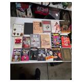 Book lot with Shakespeare. T15