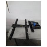 TV mount kit. 8-11