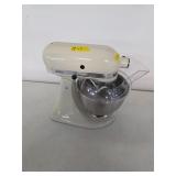 Hobart kitchen aide w/attachments. 17-7