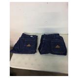 46 by 37 Bulwark jeans. 7-2