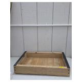 Sturdy wooden carry case. 2-8