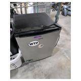 Mini fridge. K61