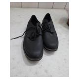 Size 10 Dexter shoes. 19-70