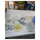 Vintage crystal and Amber glass lot. B-15