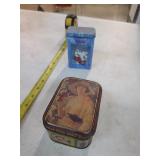 Vintage Coca-Cola tin and playing cards. B-53