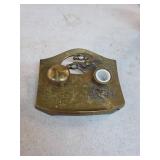 Vintage bronze ashtray. 80-1
