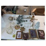 Art and decorations, see pictures. 8-4