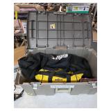 Tub full of auto body tools, see pictures. 41-29