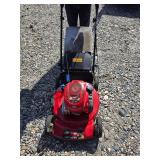 Tested self-propelled Toro lawnmower w/bag. 41-34