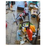 Trimmer, shovels and more. D612