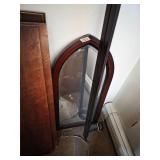 Mirror and more. D463