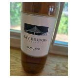 Bay bridge Moscato sealed bottle. D44