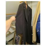 Prato fines mens ware Large or XL. D473