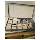 Box of vintage slides. D534