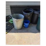 Trash cans and more. D636