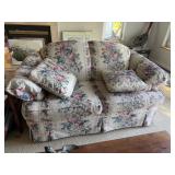 Love Seat. d-169
