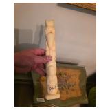 Totem pole candle. D369