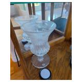Hungarian hand-crafted crystal vase. D306
