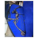 Compound bow in case with arrows. H2