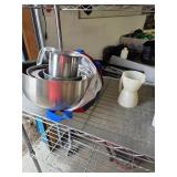 Kitchenware lot. 1-30