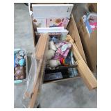 Art and crafts lot. K30