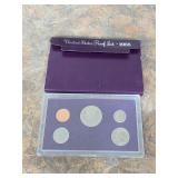 1985 uncirculated proof coin set. K18