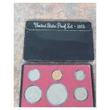 1975 uncirculated proof coin set. K9