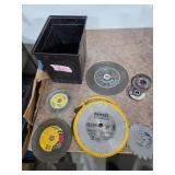 Lot of great saw blades. 40-71