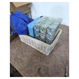String lights and basket lot. 40-68