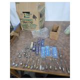Large lot of collectors spoons. 40-115