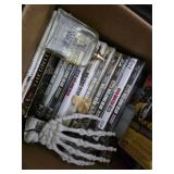 Mixed lot, walking dead seasons and more. 40-103