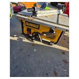 Dewalt table saw. 40-171