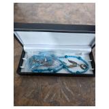 Great jewelry lot, see pictures. 40-133