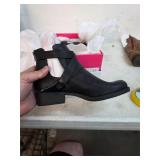 Quent size 6.5 shoes new. 5-124