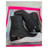 Harriet size 6.5 shoes. 5-125