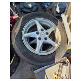 3 tires on rim 215/60R16