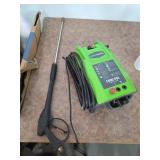 Greenworks 1500 PSI pressure washer. 40-155
