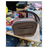 Samsonite leather bag. 77-6