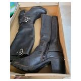 Boc size 6.5 boots. 5-134